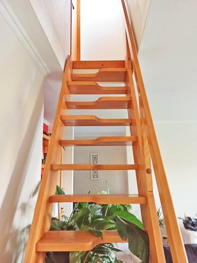 Homestay Attic Private Bedroom ألخيزور المظهر الخارجي الصورة